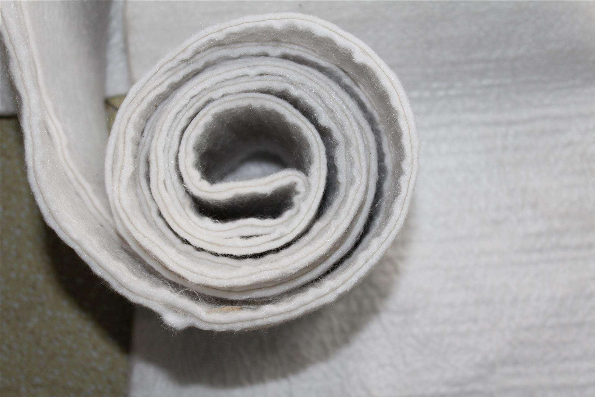 0.4mm兩布一膜施工幅長和幅寬有什么要求？