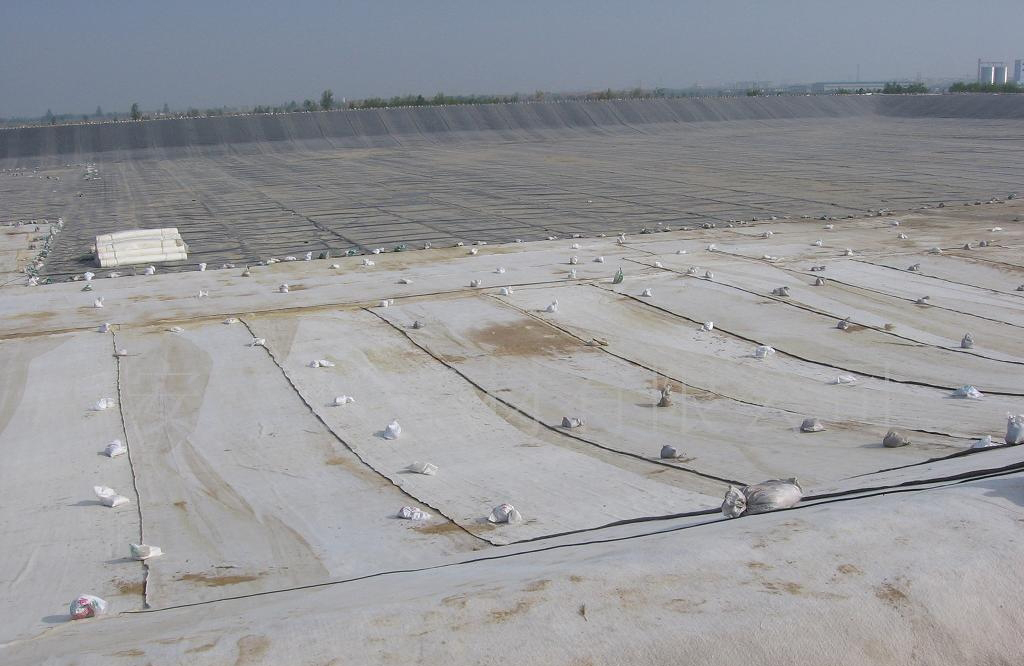 采用HDPE土工膜為核心填埋場(chǎng)都怎樣了？